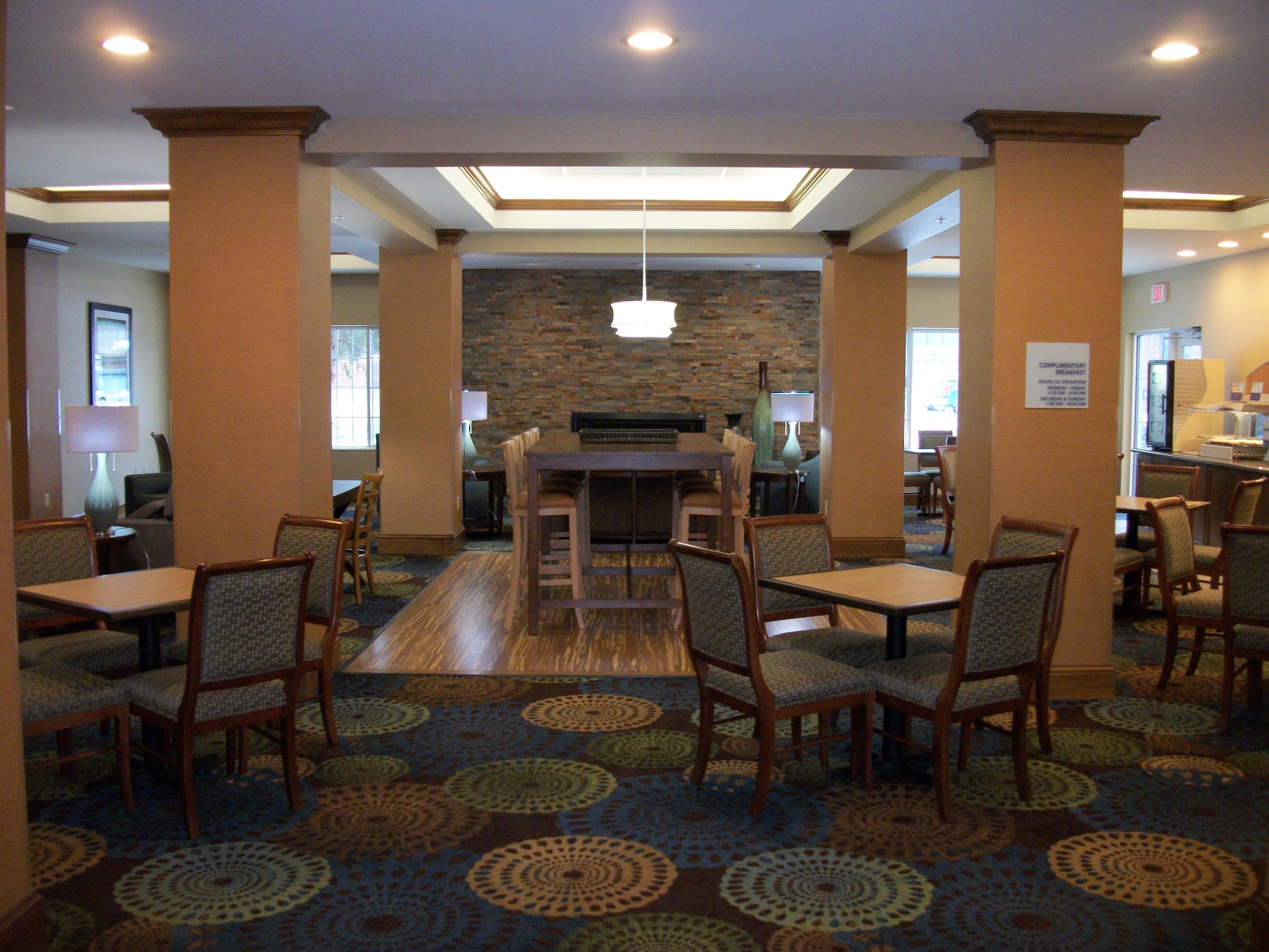 Holiday Inn Express - Cortland By Ihg Exterior foto
