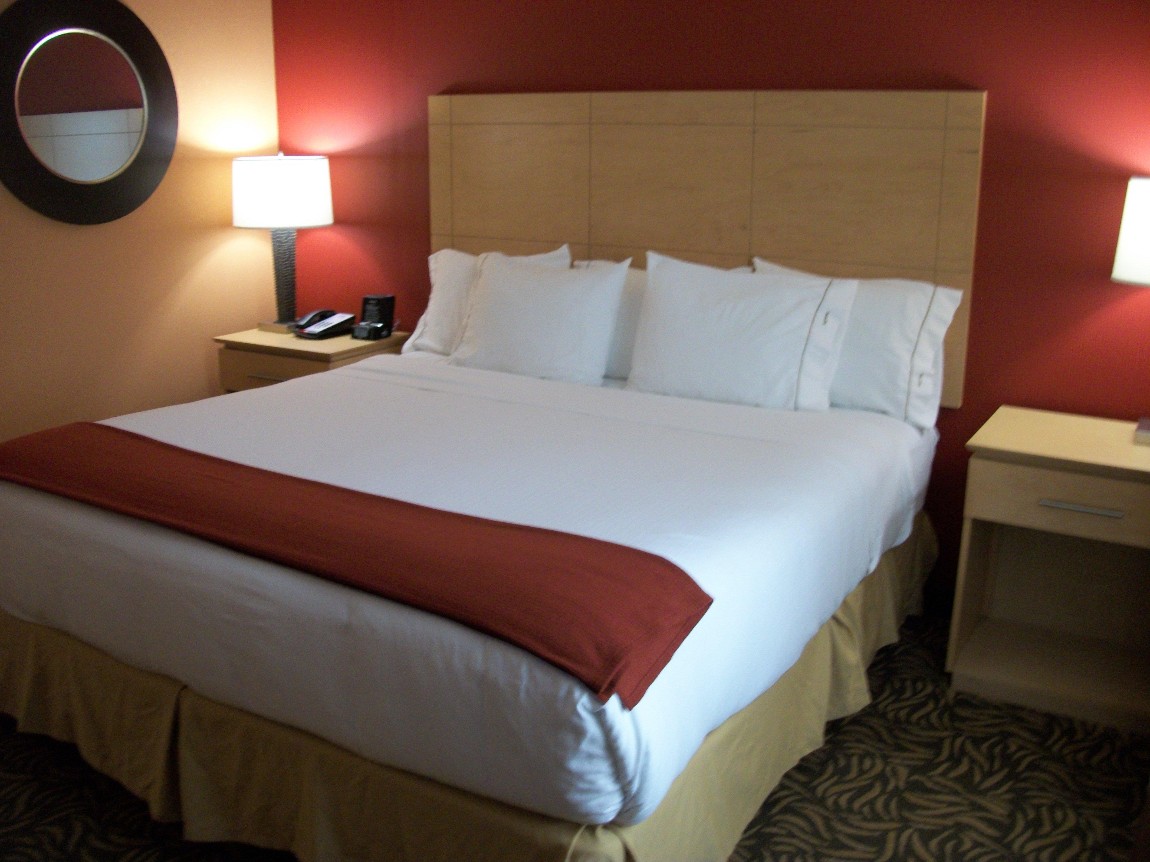 Holiday Inn Express - Cortland By Ihg Quarto foto